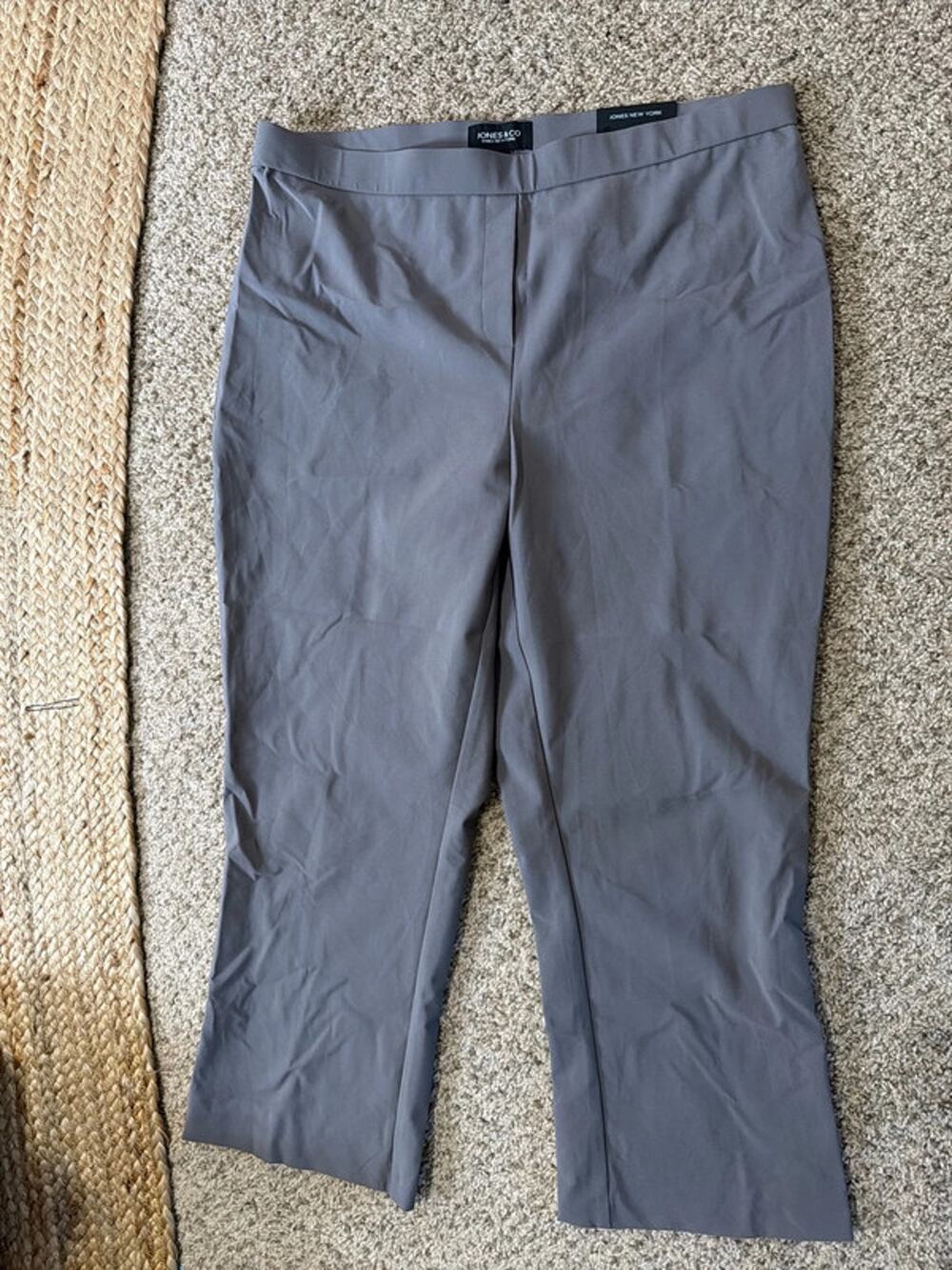 Jones and Co. gray pull on pants NWT 1X 3332